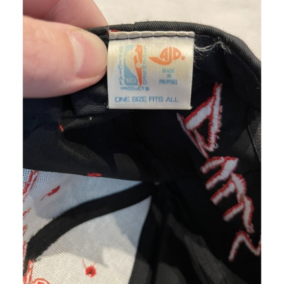 Vintage Chicago Bulls snapback Hat ADJ Underline w/ Rear Spell out logo - Picture 4 of 4